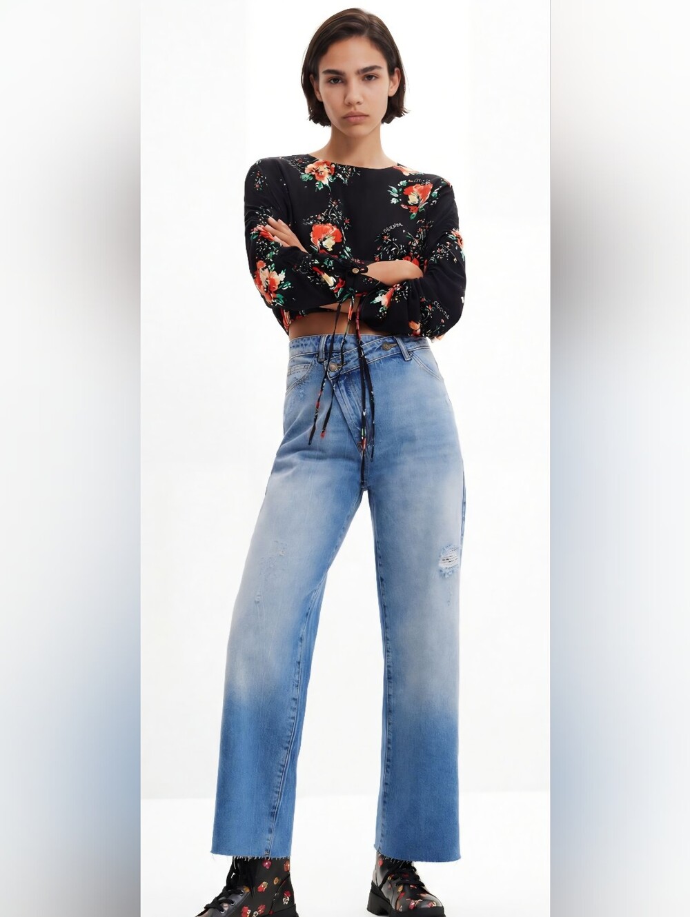 Desigual Womens Jeans Criss Cross Waist Sz 40 or 8 US